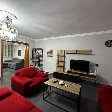 Tirana Treasure: Chic 2Br-Apartment 8Min To Skanderbeg Place Extérieur photo