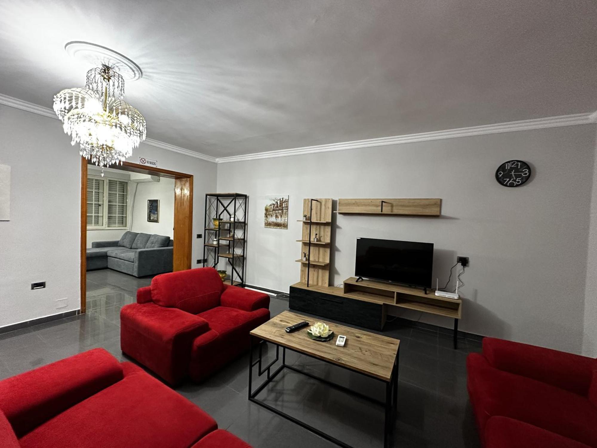 Tirana Treasure: Chic 2Br-Apartment 8Min To Skanderbeg Place Extérieur photo