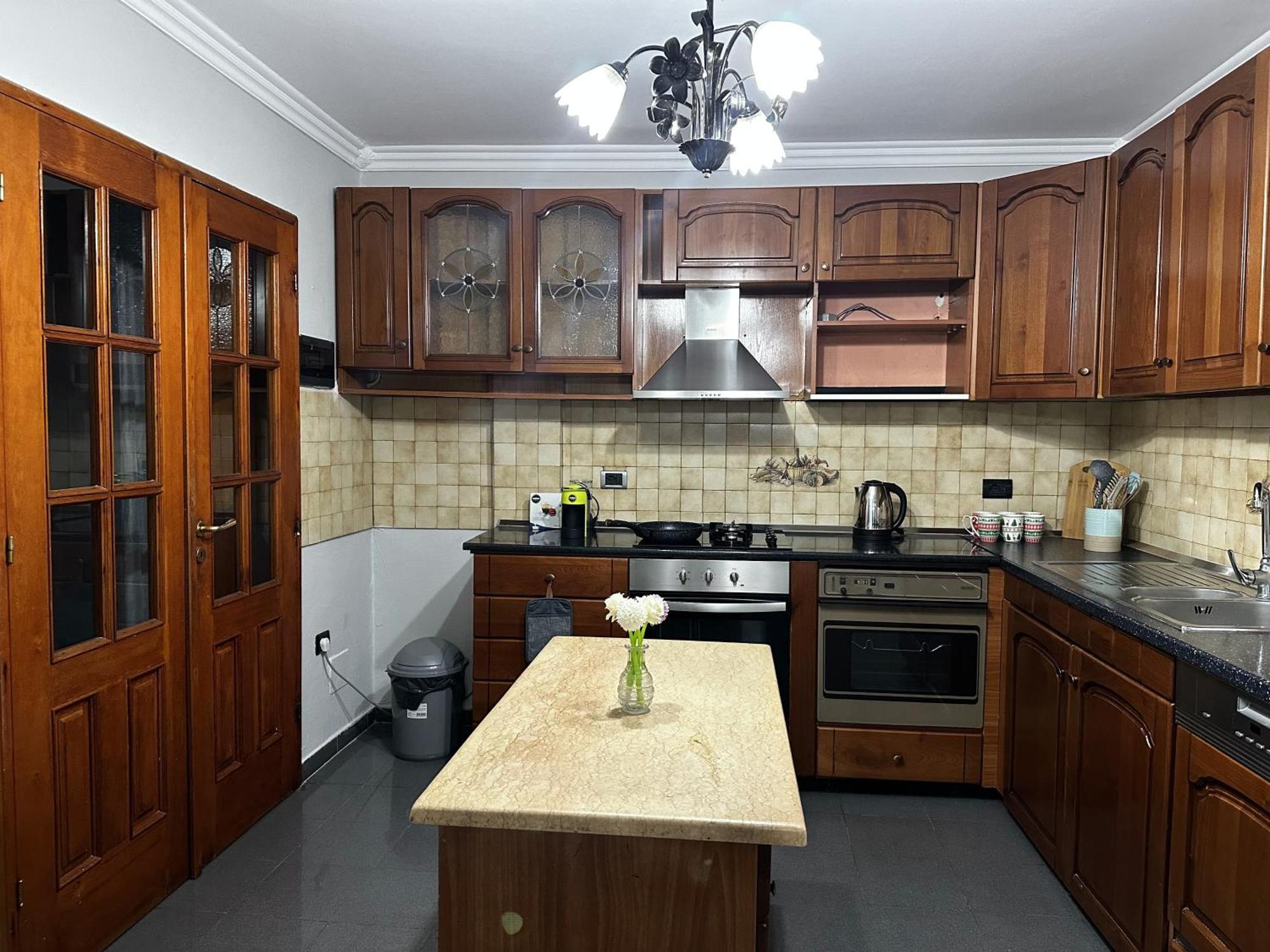 Tirana Treasure: Chic 2Br-Apartment 8Min To Skanderbeg Place Extérieur photo